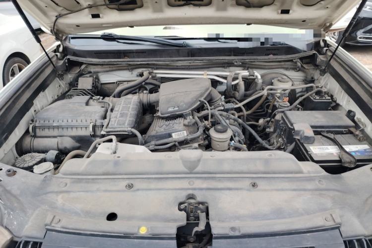 Used Toyota Prado  Engine Bay