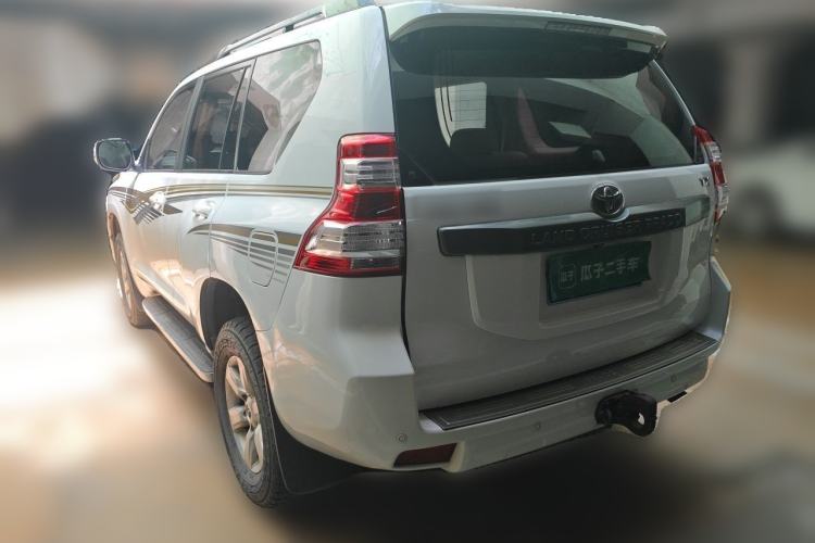 Used Toyota Prado 2014 4.0L Automatic TX-L Exterior 3