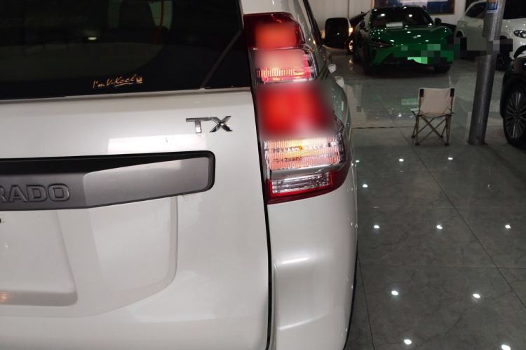 Used Toyota Prado 2014 2.7L Automatic Standard Edition Exterior 3
