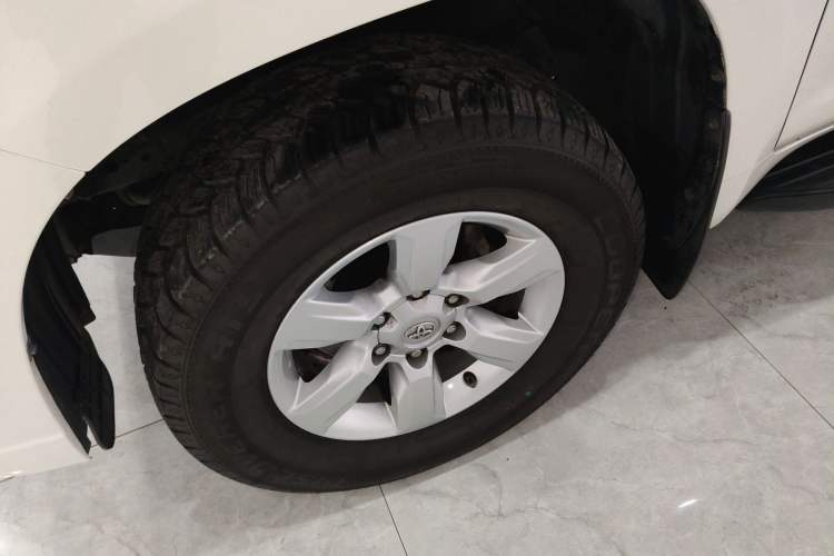 Used Toyota Prado 2014 2.7L Automatic Standard Edition Exterior 4