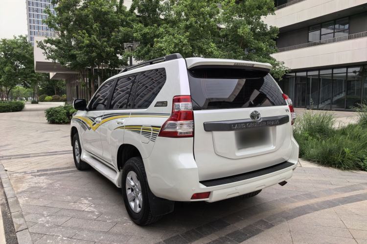 Used Toyota Prado 2014 2.7L Automatic Standard Edition Exterior 5