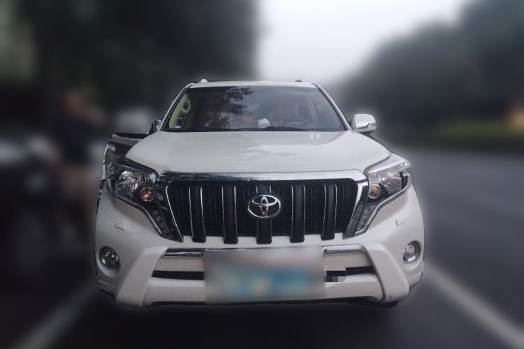 Used Toyota Prado 2014 2700 TX 7-Seater Middle East Version Front