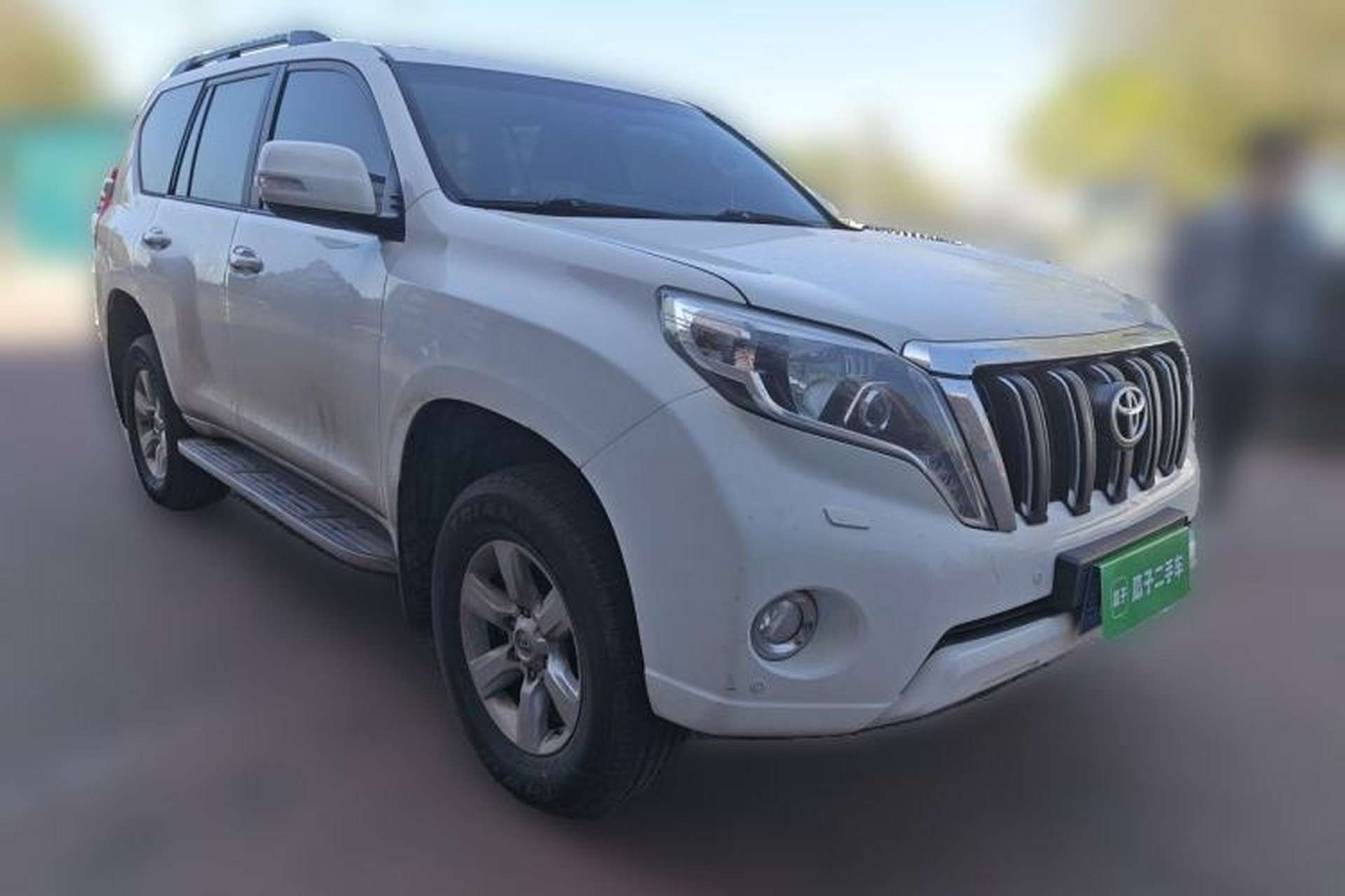 Used Toyota Prado 2014 4.0L Automatic TX-L Front Right 45 Deg