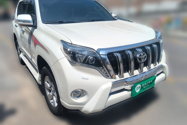 Used Toyota Prado 2014 2.7L Automatic Luxury Edition Front Right 45 Deg