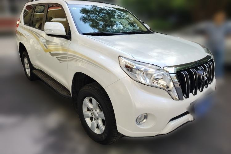 Used Toyota Prado 2014 2.7L Automatic Standard Edition Front Right 45 Deg