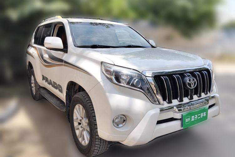 Used Toyota Prado 2014 4.0L Middle East Version Front Right 45 Deg