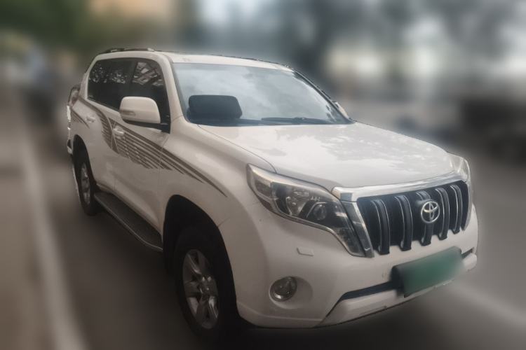 Used Toyota Prado 2014 4.0L Automatic TX-L Front Right 45 Deg