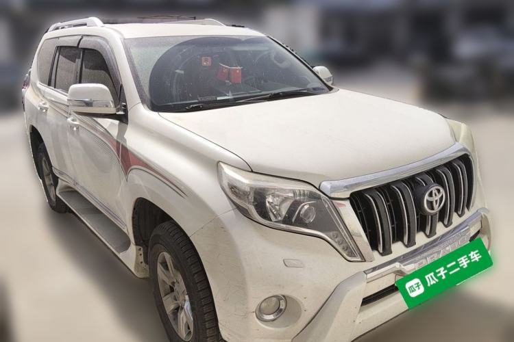 Used Toyota Prado 2014 2700 TX 7-Seater Middle East Version Front Right 45 Deg