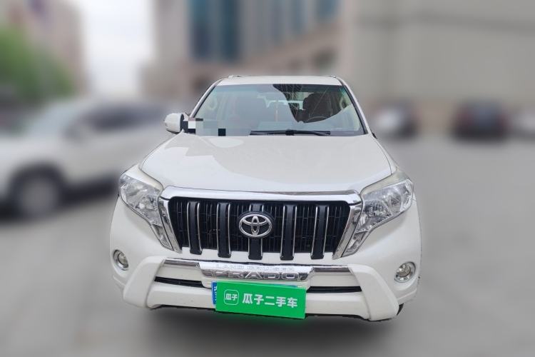 Used Toyota Prado 2014 4.0L Low-Power Version Middle East Edition Front