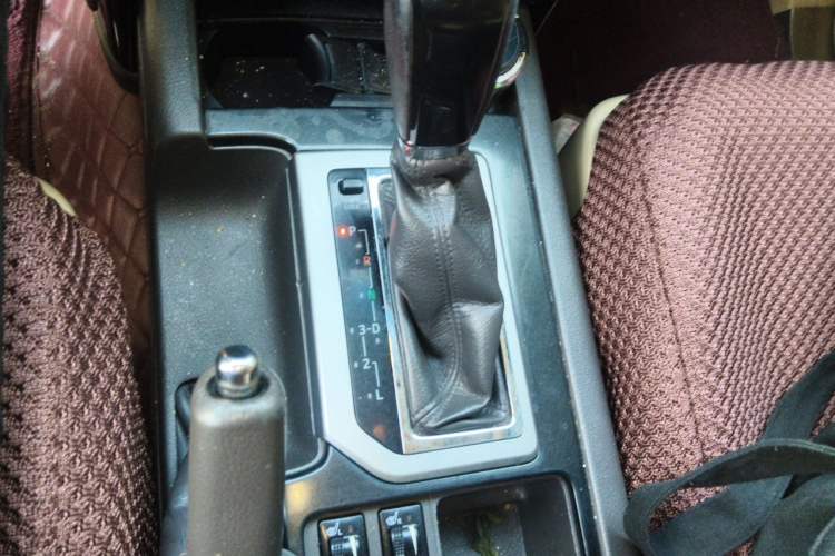 Used Toyota Prado  Gear Lever