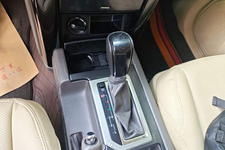Used Toyota Prado 2014 2.7L Middle East Version Parallel Import Gear Lever
