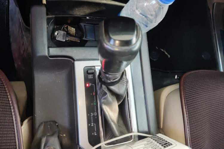 Used Toyota Prado  Gear Lever
