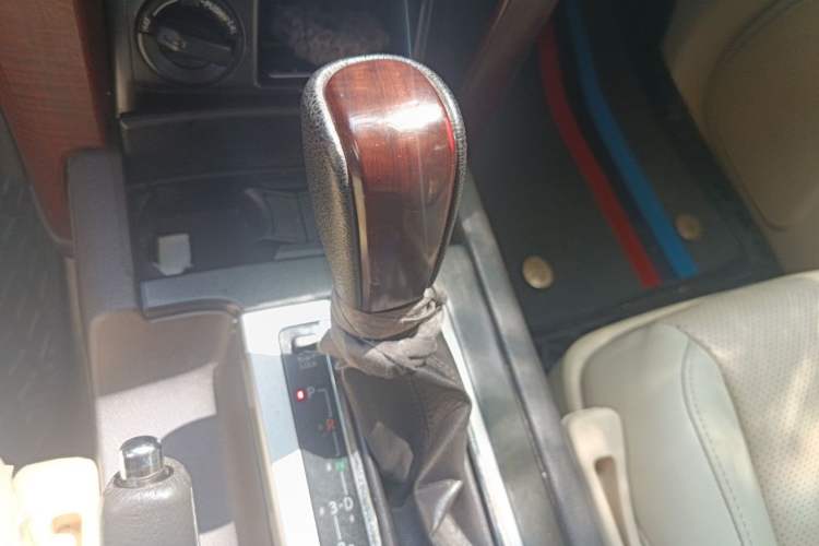 Used Toyota Prado  Gear Lever