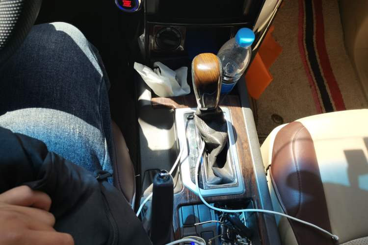 Used Toyota Prado 2014 2.7L Middle East Version Parallel Import Gear Lever