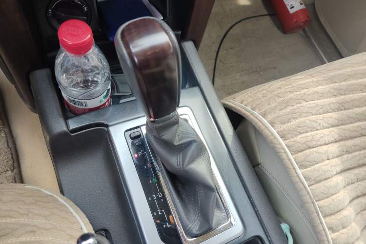 Used Toyota Prado  Gear Lever