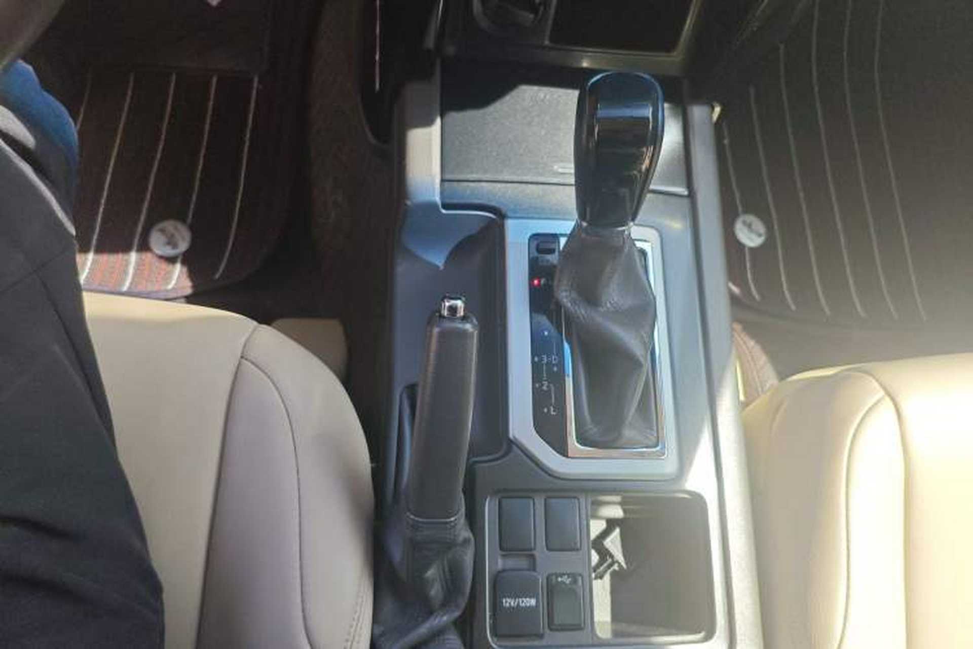 Used Toyota Prado  Gear Lever