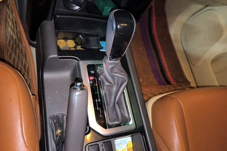 Used Toyota Prado  Gear Lever