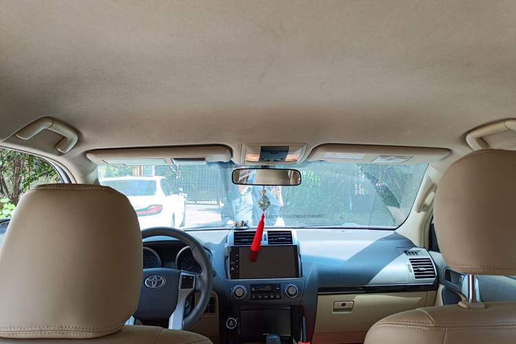 Used Toyota Prado 2014 2.7L Middle East Version Parallel Import Headliner