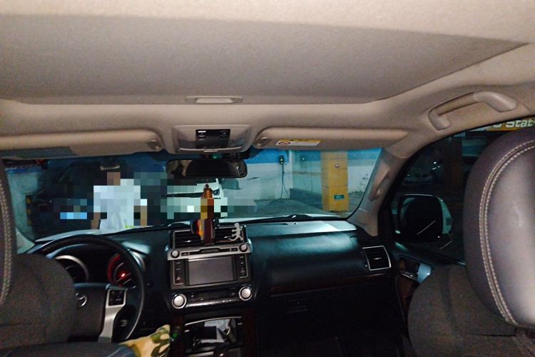 Used Toyota Prado 2014 4.0L Automatic TX-L Headliner