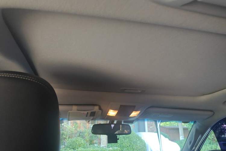 Used Toyota Prado 2014 4.0L Automatic VX NAVI Headliner