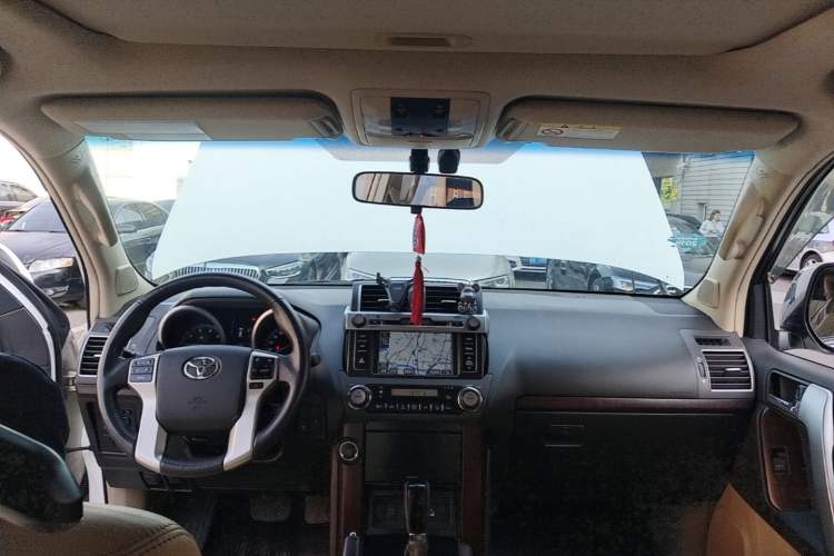 Used Toyota Prado 2014 4.0L Automatic TX-L NAVI Headliner