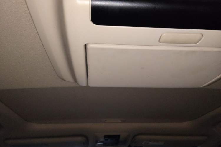 Used Toyota Prado 2014 4.0L Automatic VX NAVI Headliner