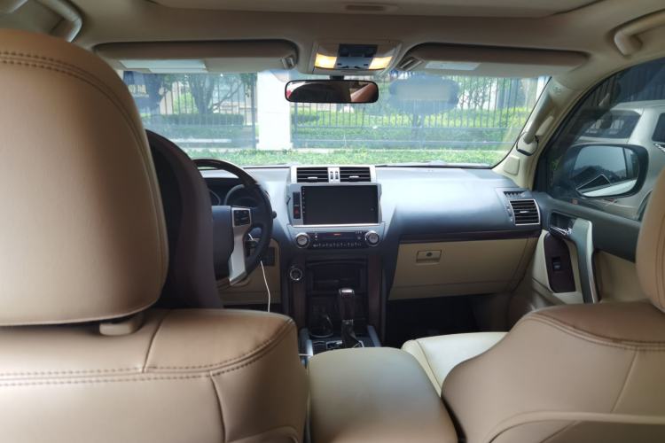 Used Toyota Prado 2014 4.0L Automatic TX-L NAVI Headliner