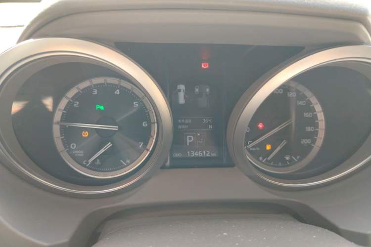 Used Toyota Prado 2014 4.0L Automatic TX-L Instrument Cluster