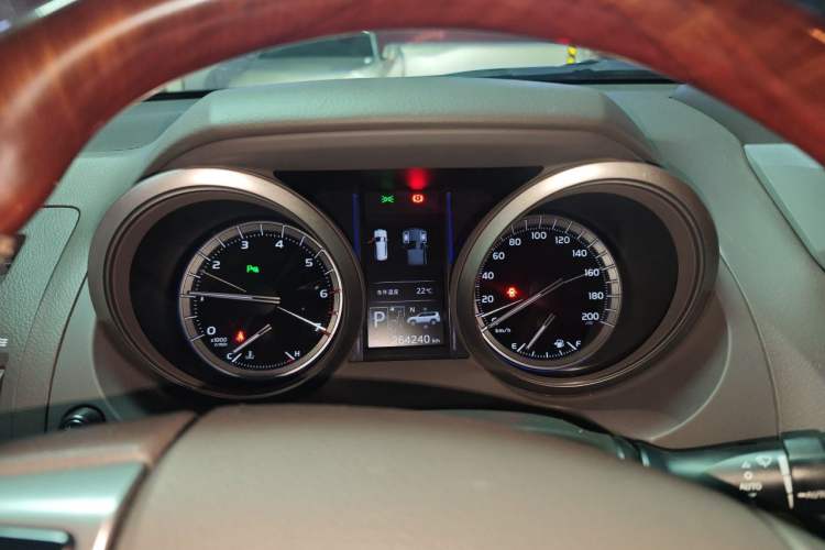 Used Toyota Prado 2014 4.0L Automatic VX NAVI Instrument Cluster