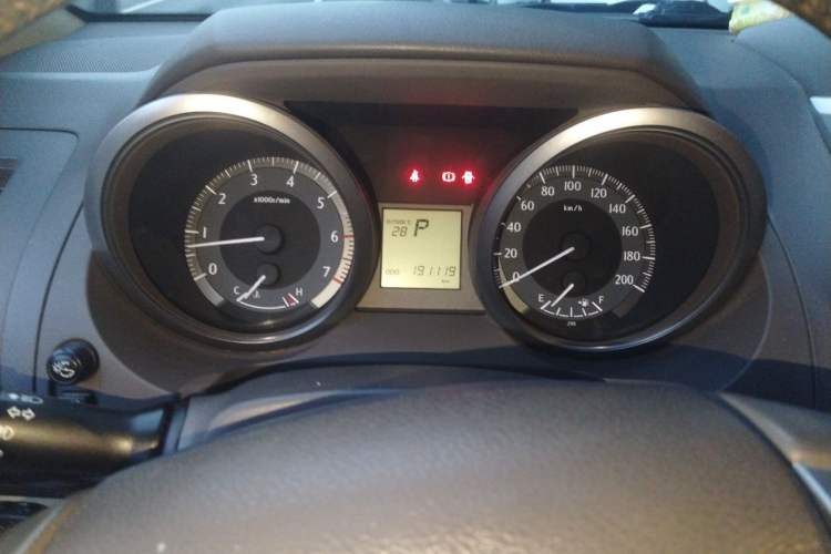 Used Toyota Prado 2014 2700 TX 7-Seater Middle East Version Instrument Cluster