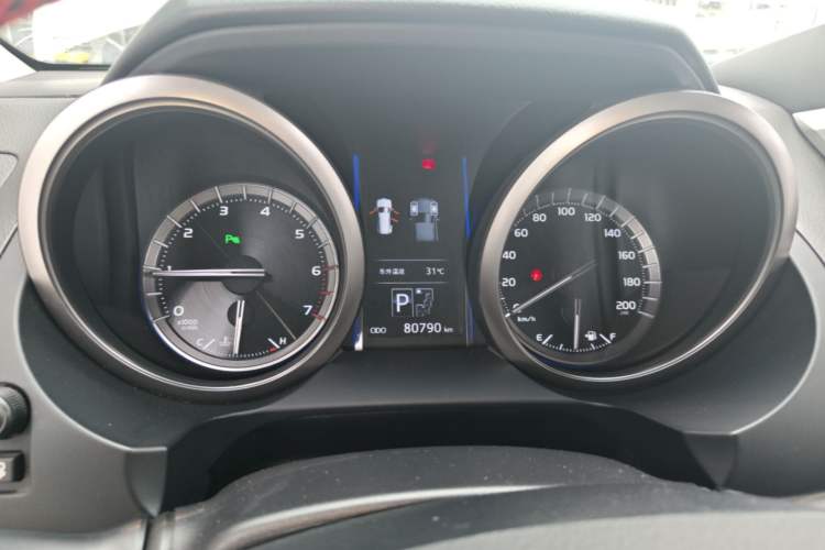 Used Toyota Prado 2014 4.0L Automatic TX-L Instrument Cluster