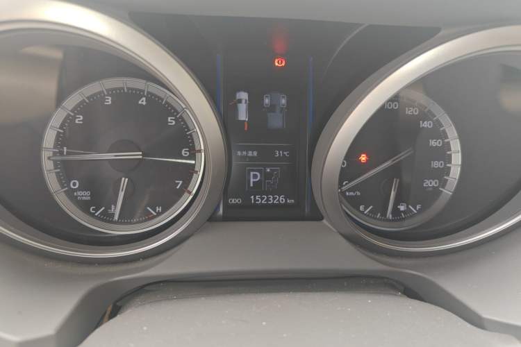 Used Toyota Prado 2014 4.0L Automatic TX-L Instrument Cluster