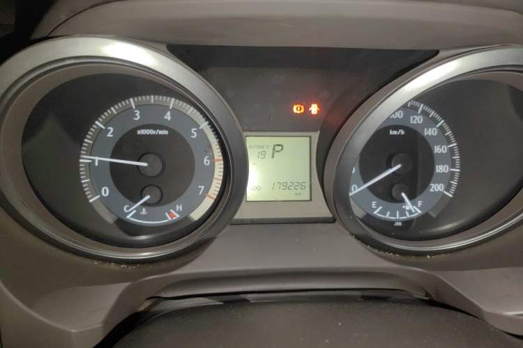Used Toyota Prado  Instrument Cluster