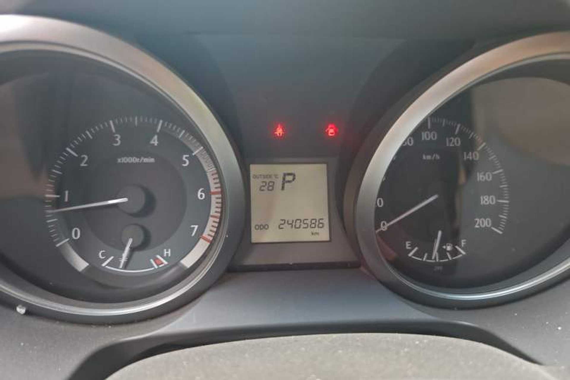 Used Toyota Prado 2014 2700 TX 7-Seater Middle East Version Instrument Cluster