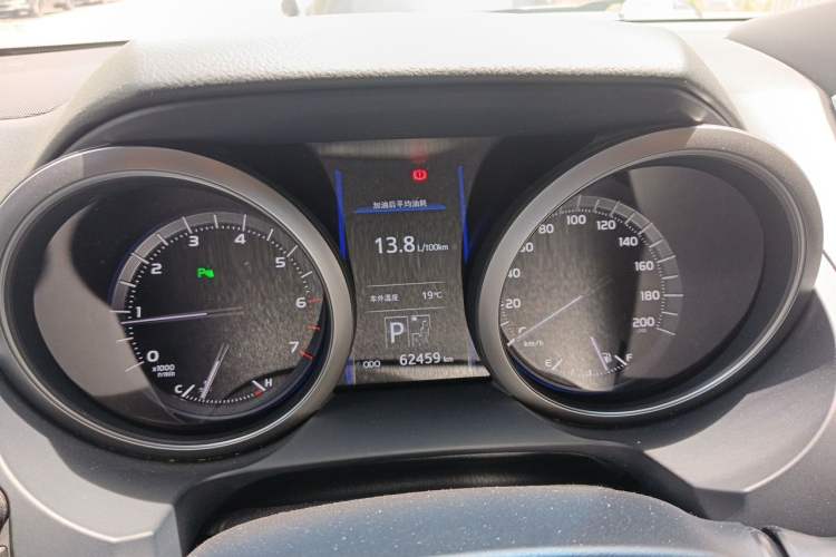 Used Toyota Prado 2014 4.0L Automatic TX-L Instrument Cluster