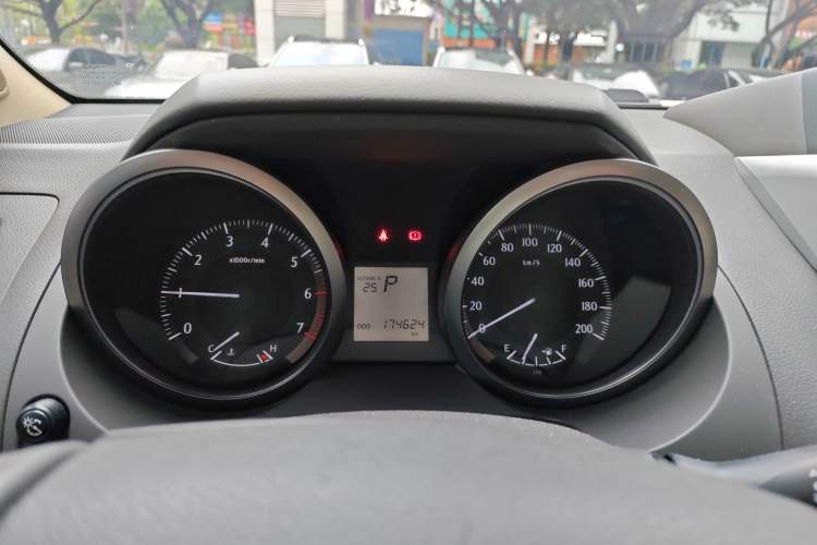 Used Toyota Prado  Instrument Cluster