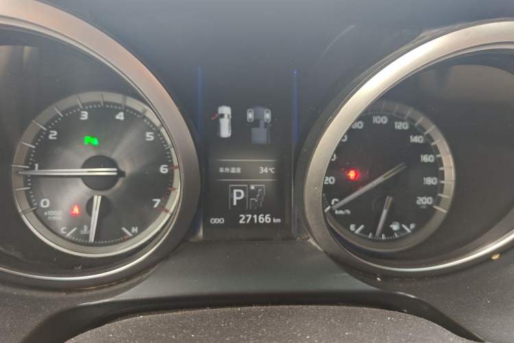 Used Toyota Prado 2014 4.0L Automatic TX-L Instrument Cluster
