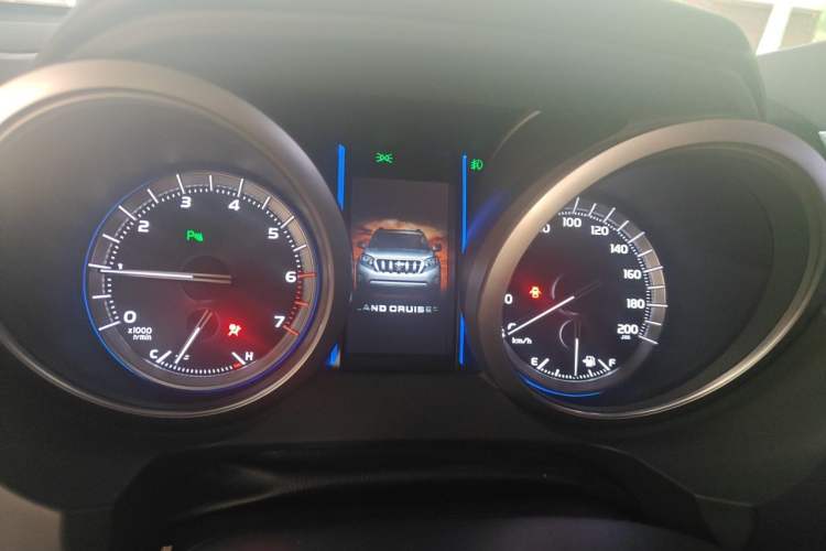 Used Toyota Prado 2014 4.0L Automatic VX NAVI Instrument Cluster