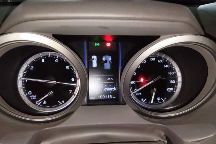 Used Toyota Prado 2014 4.0L Automatic VX NAVI Instrument Cluster