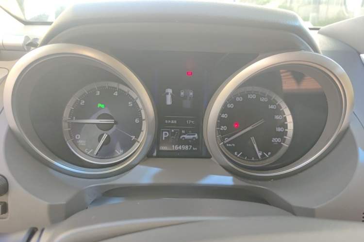 Used Toyota Prado 2014 4.0L Automatic VX NAVI Instrument Cluster