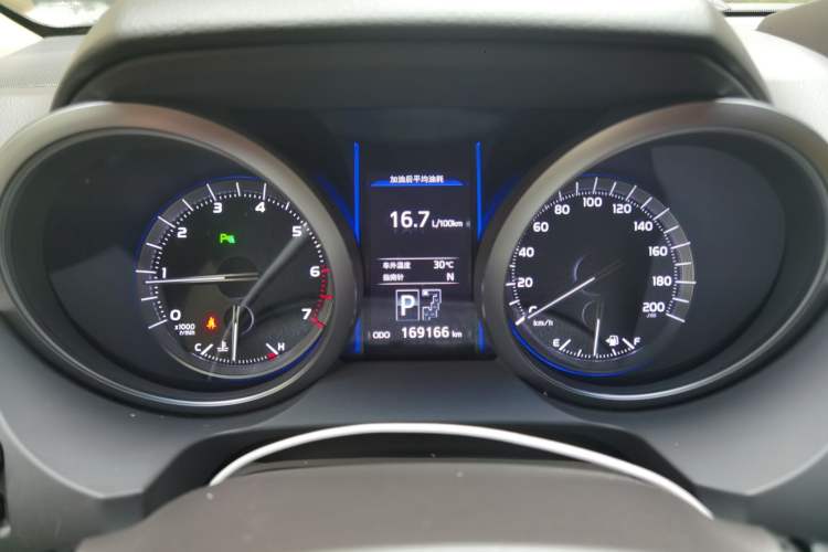 Used Toyota Prado 2014 4.0L Automatic TX-L NAVI Instrument Cluster