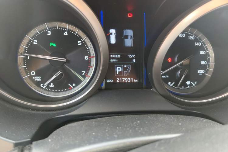 Used Toyota Prado 2014 4.0L Automatic TX-L Instrument Cluster