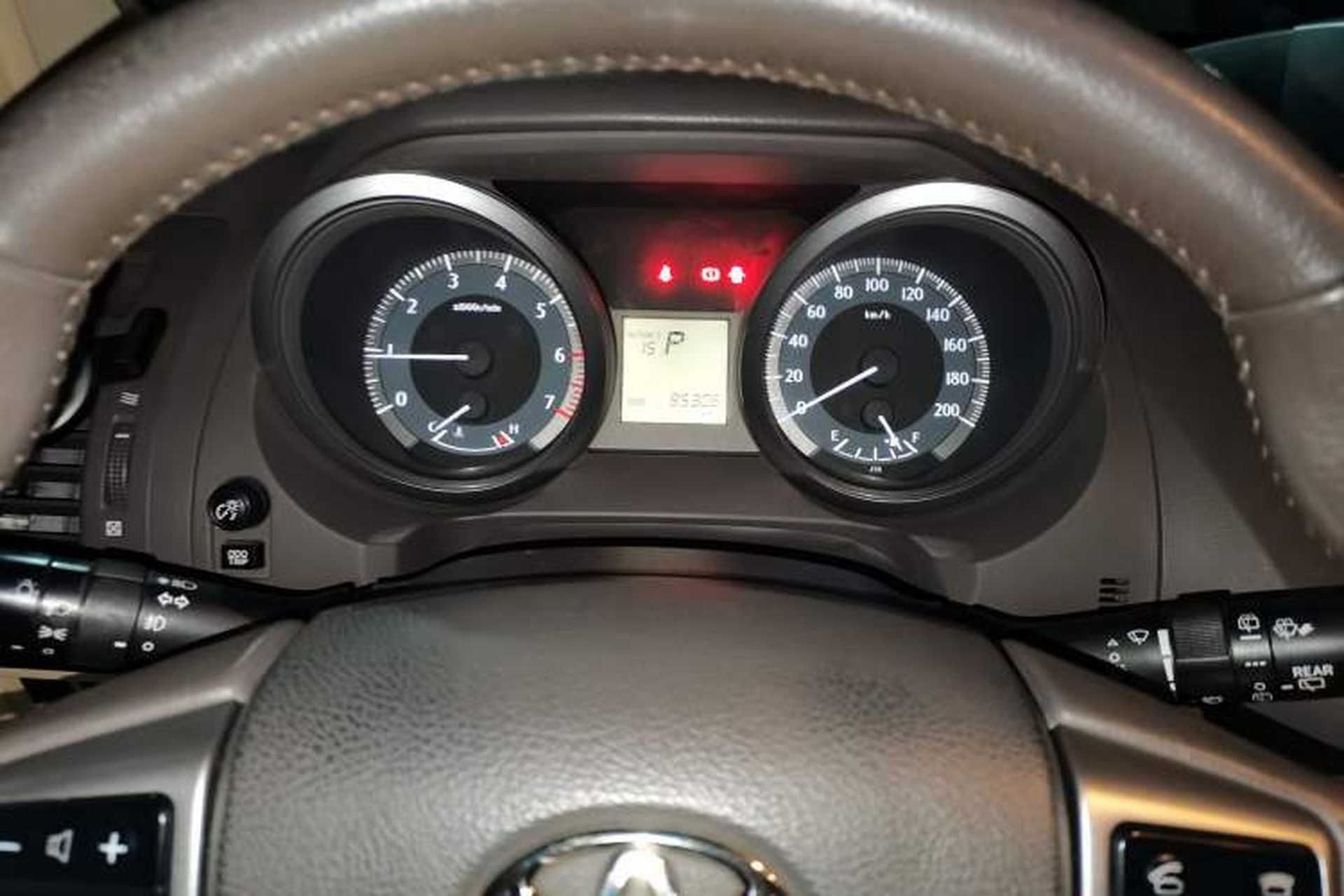 Used Toyota Prado  Instrument Cluster