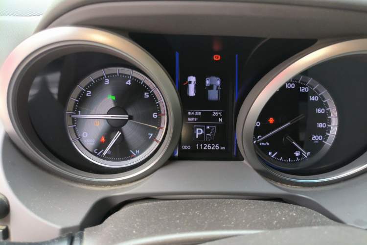 Used Toyota Prado 2014 4.0L Automatic TX-L NAVI Instrument Cluster