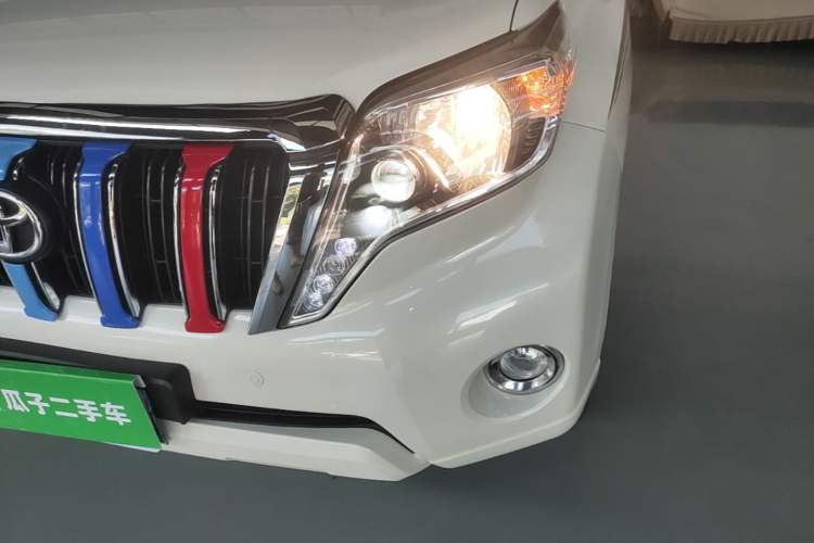 Used Toyota Prado 2014 4.0L Middle East Version Left Front Headlight