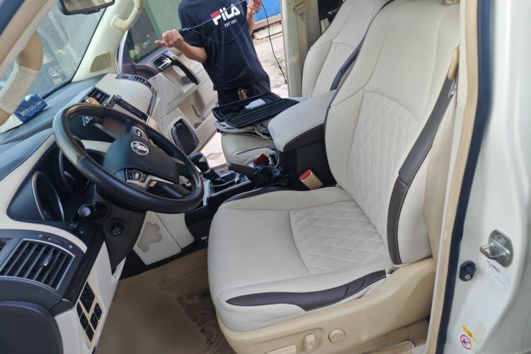 Used Toyota Prado 2014 4.0L Automatic VX NAVI Left Front Seat