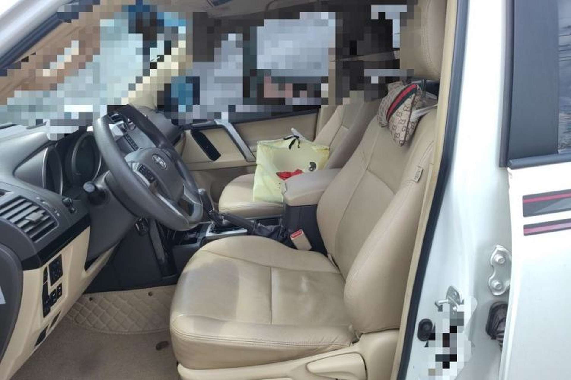 Used Toyota Prado 2014 2700 TX 7-Seater Middle East Version Left Front Seat