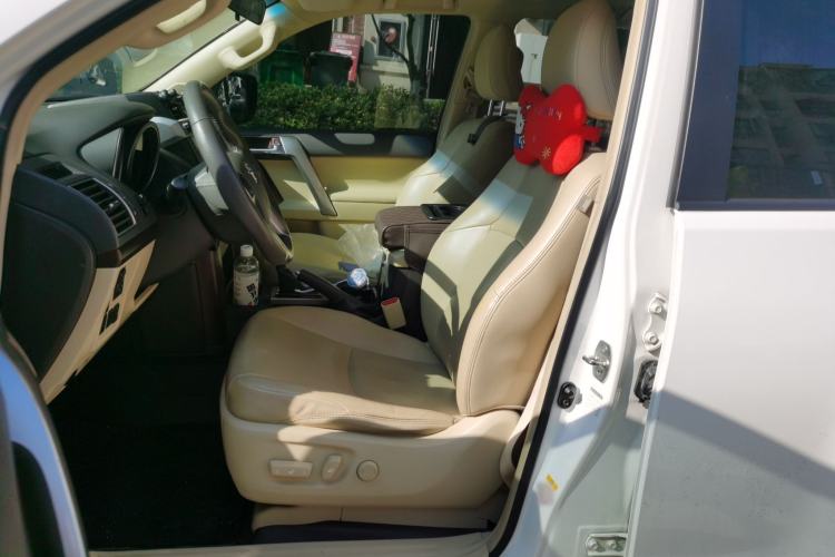 Used Toyota Prado 2014 4.0L Automatic TX-L NAVI Left Front Seat