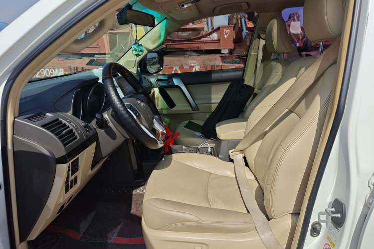 Used Toyota Prado 2014 2.7L Automatic Standard Edition Left Front Seat