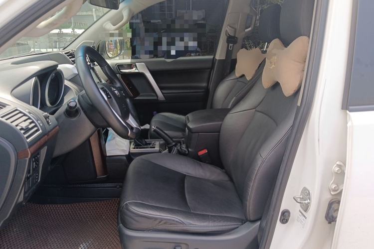 Used Toyota Prado 2014 4.0L Automatic TX-L Left Front Seat